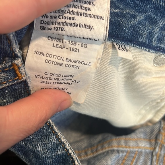 Closed Wide Leg Raw Hem Jeans Size 28 - Picture 4 of 10